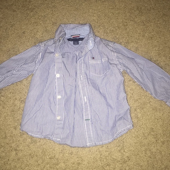 Tommy Hilfiger Other - Tommy Hilfiger button down Tommy Hilfiger Other - Tommy Hilfiger button down